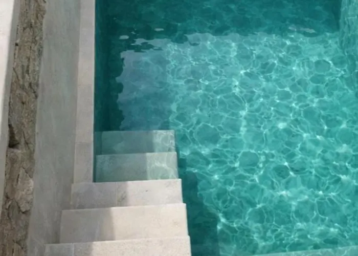 Eidolion Essence Ano Mera