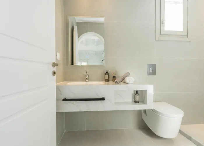 Villa Eidolion Essence *